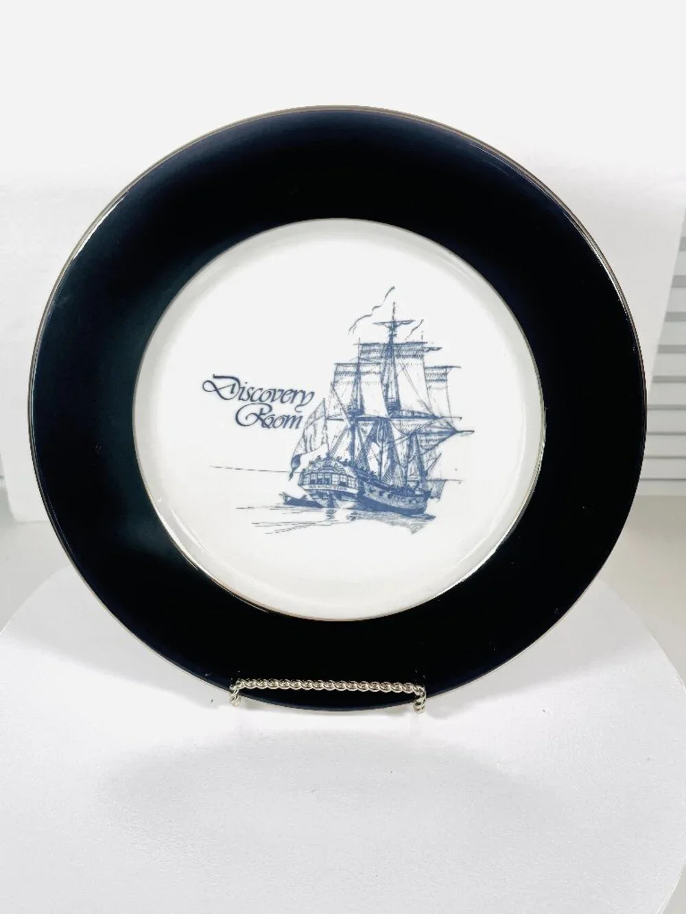 Vtg Sheraton Maui Resort & Spa Hawaii Dinner Plate 10x10
